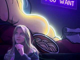 Chat vidéo érotique EllyKetto