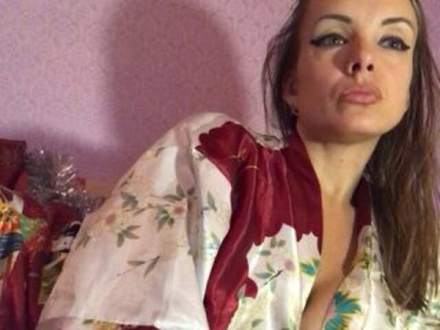 Captures d'écran de diffusion ElyaElya