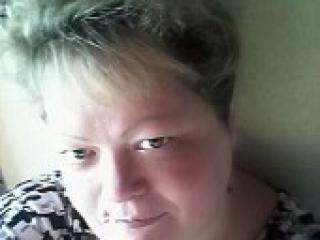 Chat vidéo érotique emelirai