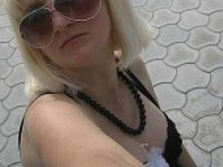 Chat vidéo érotique emilianna