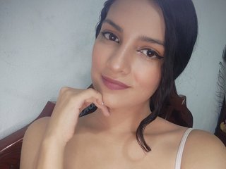 Chat vidéo érotique Emiliy-mml