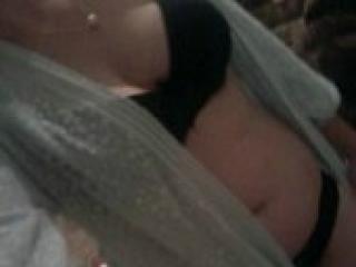 Chat vidéo érotique emillliana