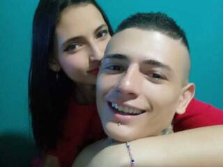 Chat vidéo érotique Emily-manzon