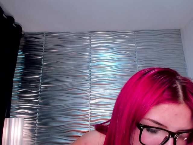 Photos EmilyBenz1 ʕ•́ᴥ•̀ʔっI will give a little excitement and pleasure to your weekend ♥/Full naked 99/ Ride Dildo 131 tkns .