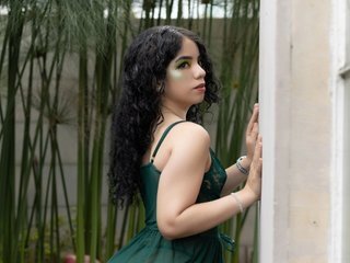 Chat vidéo érotique EmmaCurlss