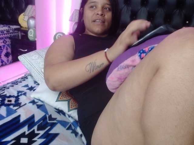 Captures d'écran de diffusion EmmanuelleBBW