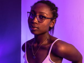 Chat vidéo érotique EmmaSanz
