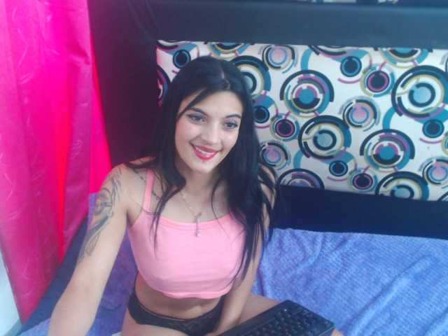 Captures d'écran de diffusion emmyqueenthx