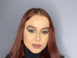 Chat vidéo érotique Emyli-jackson