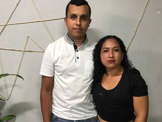 Chat vidéo érotique EMYLY-LIAM