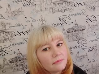 Chat vidéo érotique Esenia79