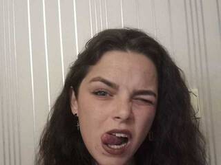 Chat vidéo érotique Ethel-Peterson