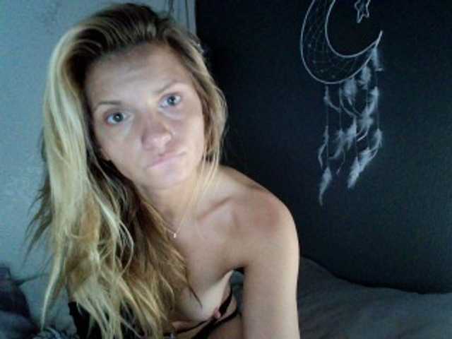 Photos sadiehawkins #blonde #bigbooty #european #girlnextdoor #sexy # #model, da, #like, #petitegirl, #cammodel, #body, #petite, #camgirl, #picoftheday, #aurora