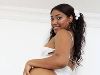 Chat vidéo érotique EvansBluee