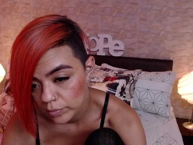 Captures d'écran de diffusion EvelynOwens