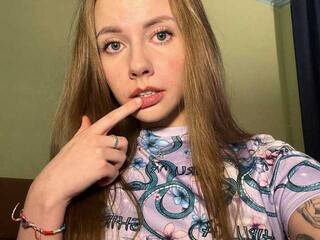 Chat vidéo érotique ExtraCheeseLovesVikki