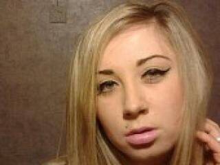 Chat vidéo érotique fanialla