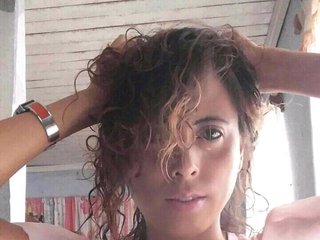 Chat vidéo érotique Fanyah