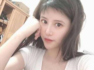 Chat vidéo érotique feifei2020