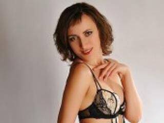 Chat vidéo érotique felliccita