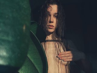 Chat vidéo érotique FemaleJesus1