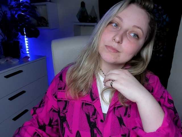 Photos femmeMAGGIE #british #cuckold #mistress #german #femdom