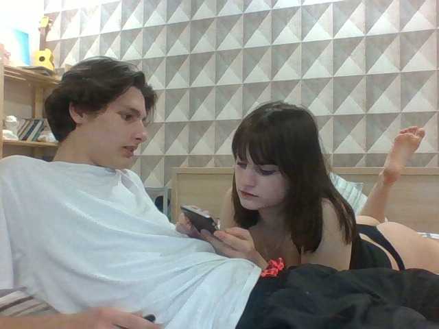 Captures d'écran de diffusion FendiKati