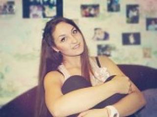 Chat vidéo érotique fieriyaaa