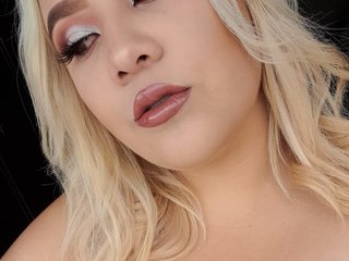 Chat vidéo érotique Fiiorella23