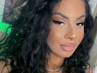 Chat vidéo érotique FinDomCardi