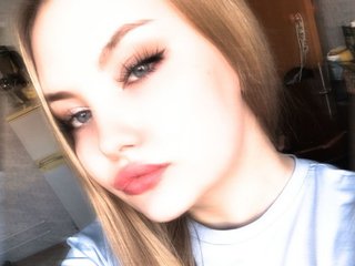 Chat vidéo érotique FloraFairy