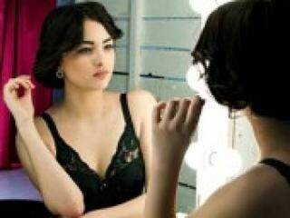 Chat vidéo érotique foxsexyyy