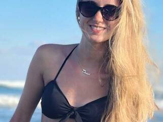 Chat vidéo érotique Foxyee