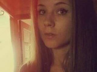 Chat vidéo érotique foxygirl987