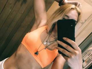 Chat vidéo érotique freleya