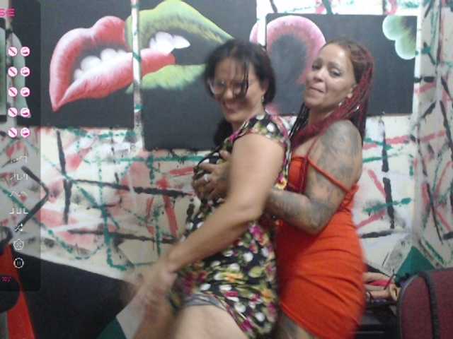 Photos fresashot99 #lesbiana#latina#control lovense 500tokn por 10minutos,,,250 token squirt inside the mouth #5 slaps for 15 token .20 token lick ass..#the other quicga has enough 250 token
