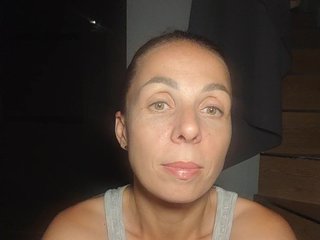 Chat vidéo érotique _SENORiTA_