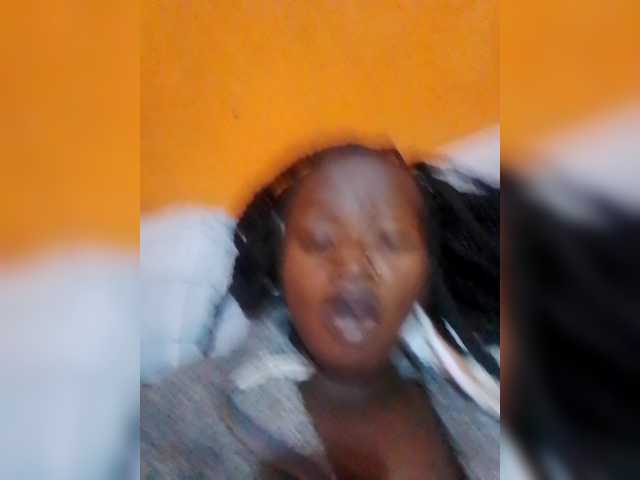 Captures d'écran de diffusion Gigifinest