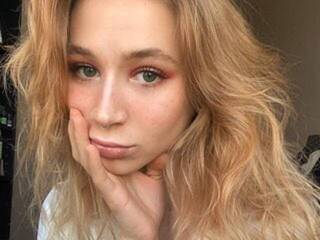 Chat vidéo érotique Giiaa