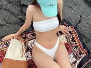 Chat vidéo érotique Giiulia