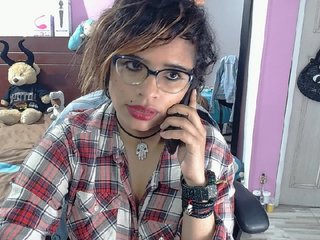 Photos ginger-s "Ride and Squirt !! Roll the dice by tipping 20 tokens to have a chance for my Nude Snapchat for 1 month #new #arab #ebony #milk #bigtits #bigass #footjob #mistress #bdsm #smoke #pregnant