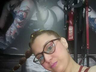 Chat vidéo érotique GIORGGINA