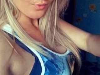 Chat vidéo érotique goldengirlx