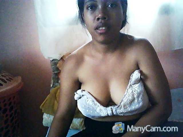 Photos Graciellah Hello guys ,come in my room ,lets play in private and have fun !!!