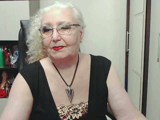Captures d'écran de diffusion GrannyWants