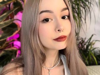 Chat vidéo érotique H1nata-Hyuga