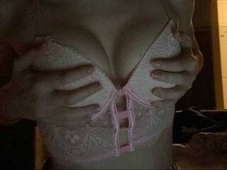 Chat vidéo érotique hancha-1