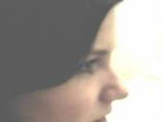 Chat vidéo érotique haneypeengv