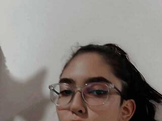 Chat vidéo érotique HannaGrace