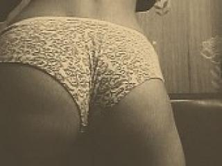 Chat vidéo érotique hanny77